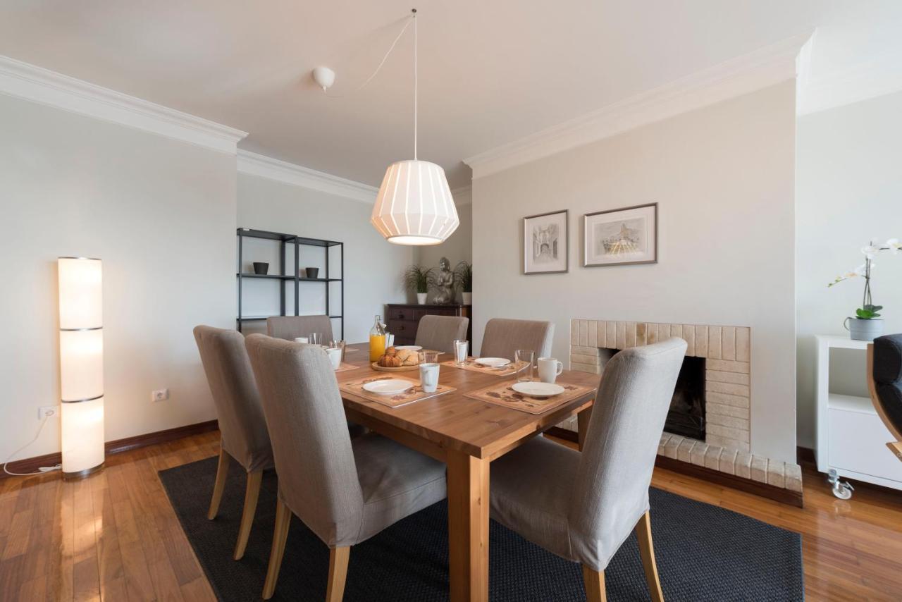 Lovelystay - Charming 3Br Flat W/ Free Parking In Devesas Vila Nova de Gaia Extérieur photo