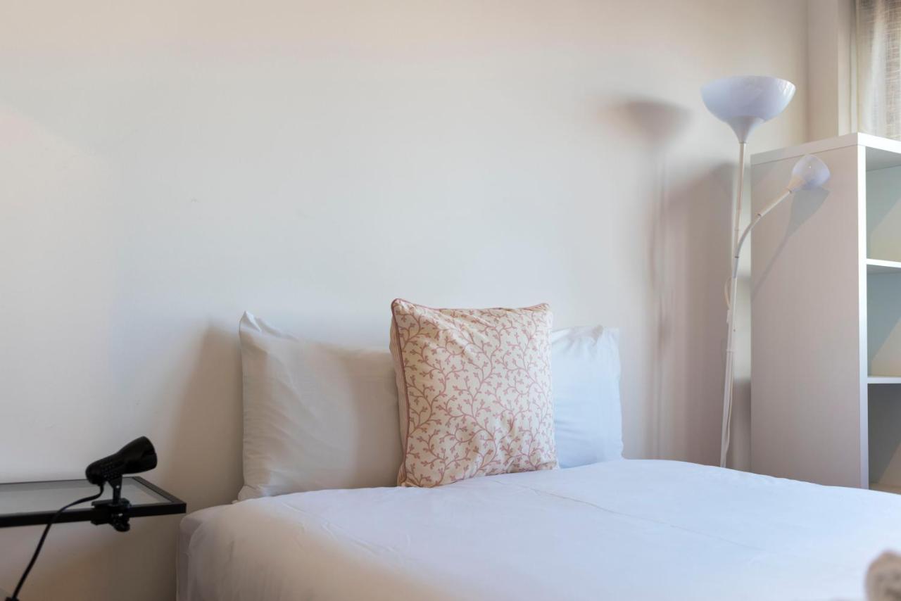 Lovelystay - Charming 3Br Flat W/ Free Parking In Devesas Vila Nova de Gaia Extérieur photo
