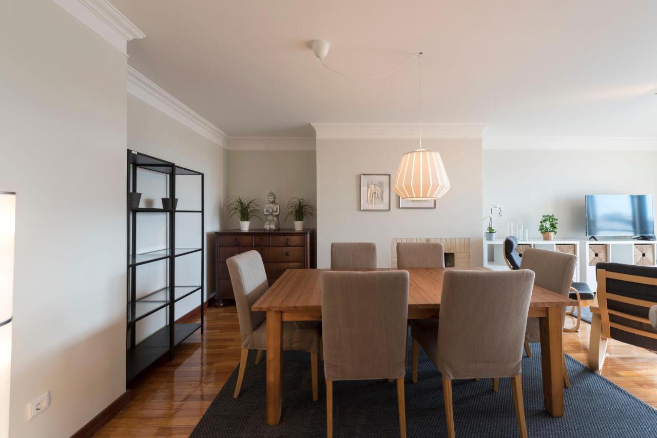 Lovelystay - Charming 3Br Flat W/ Free Parking In Devesas Vila Nova de Gaia Extérieur photo